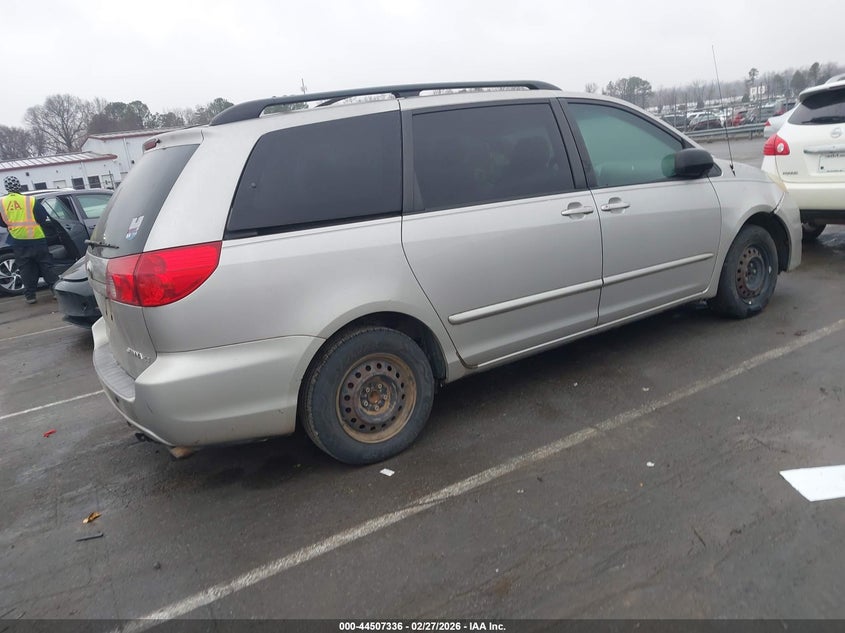2006 Toyota Sienna Le