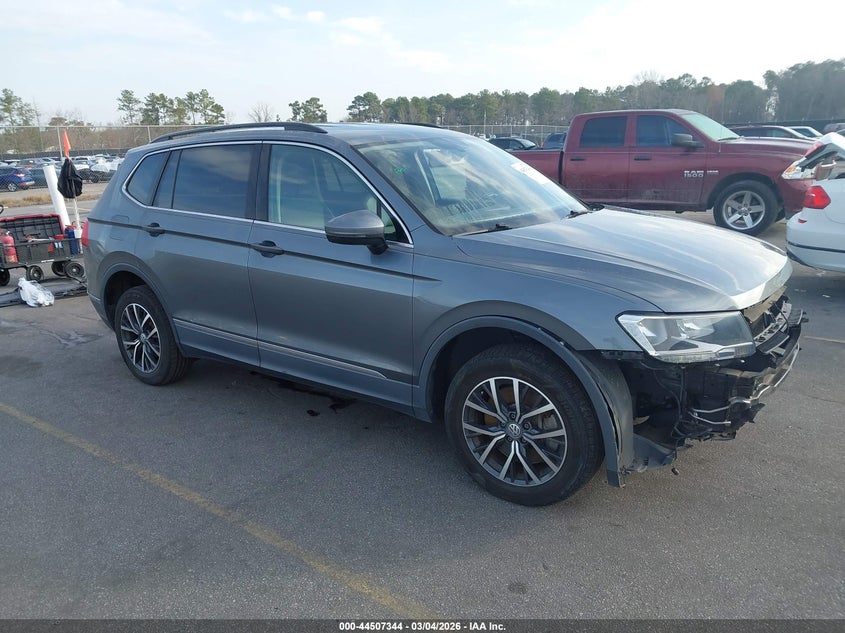 2020 Volkswagen Tiguan 2.0T Se/2.0T Se R-Line Black/2.0T Sel