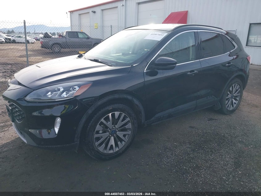 2020 Ford Escape Titanium