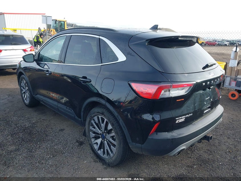 2020 Ford Escape Titanium