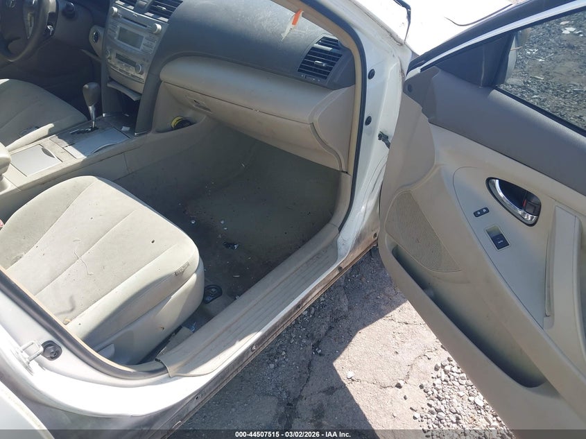 2010 Toyota Camry Hybrid