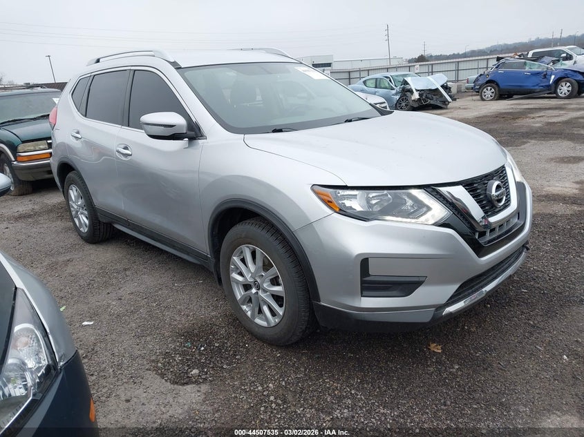 2017 Nissan Rogue Sv