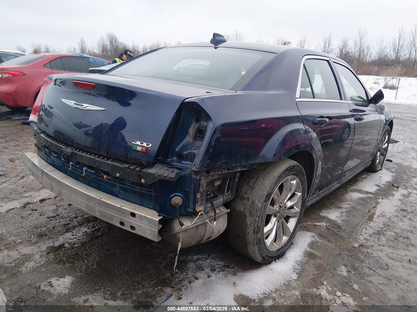 2016 Chrysler 300 Anniversary Edition