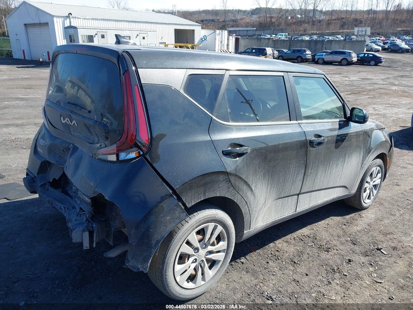 2023 Kia Soul Lx