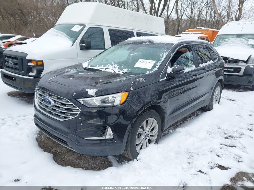 2019 Ford Edge Titanium