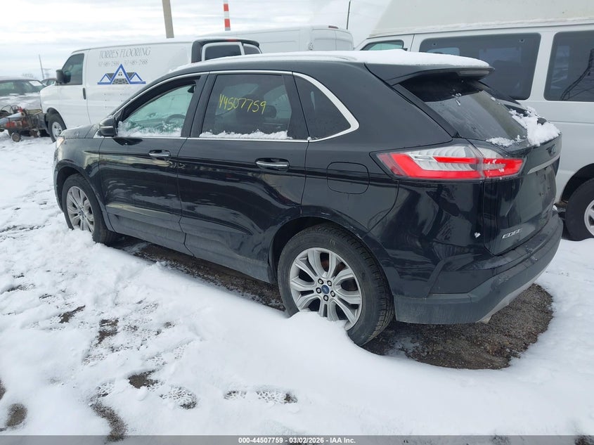 2019 Ford Edge Titanium