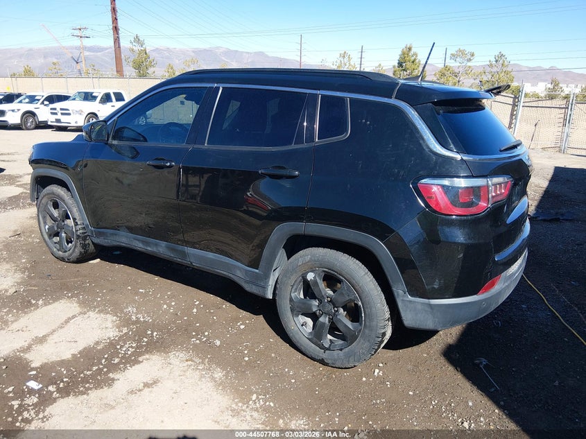 Vin: 3c4njcbb3jt293142, lot: 45004524, jeep compass latitude fwd 20183