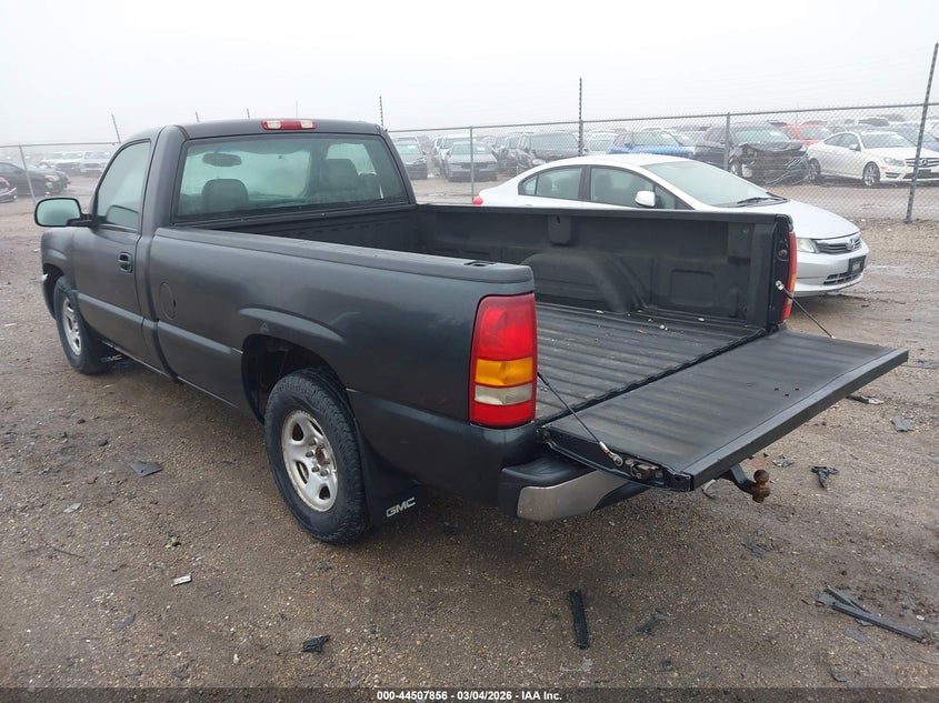 2003 GMC Sierra 1500 Work Truck