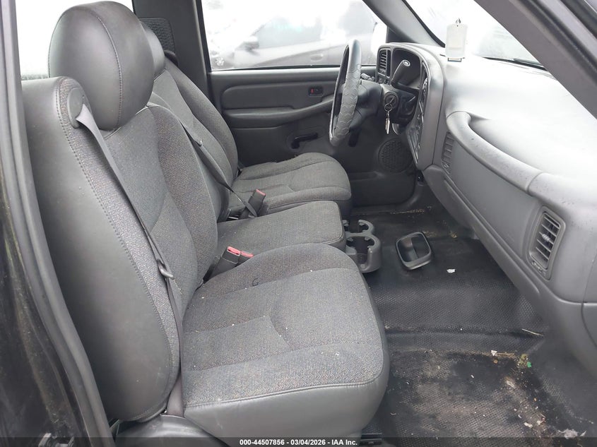 2003 GMC Sierra 1500 Work Truck