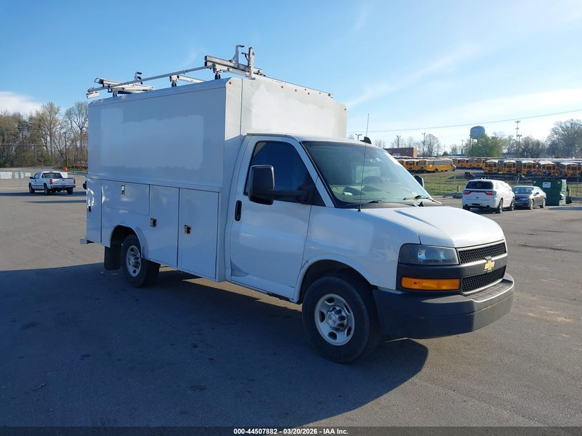 2021 CHEVROLET EXPRESS CUTAWAY WORK VAN