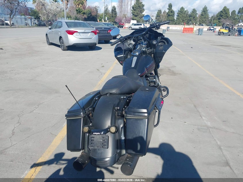 2012 Harley-Davidson Fltrx Road Glide Custom VIN: 1HD1KHM3XCB620329 Lot: 44507890