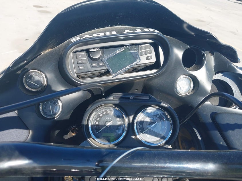 2012 Harley-Davidson Fltrx Road Glide Custom VIN: 1HD1KHM3XCB620329 Lot: 44507890