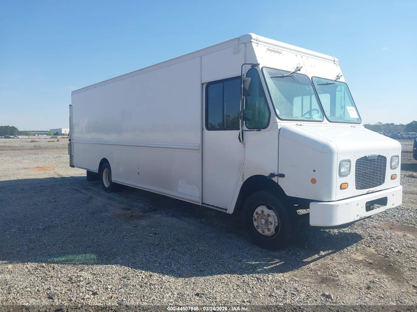 2012 FREIGHTLINER CHASSIS M LINE WALK-IN VAN