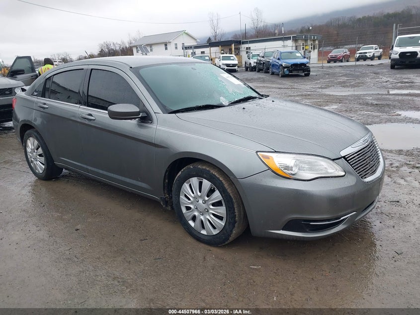 2013 Chrysler 200 Lx