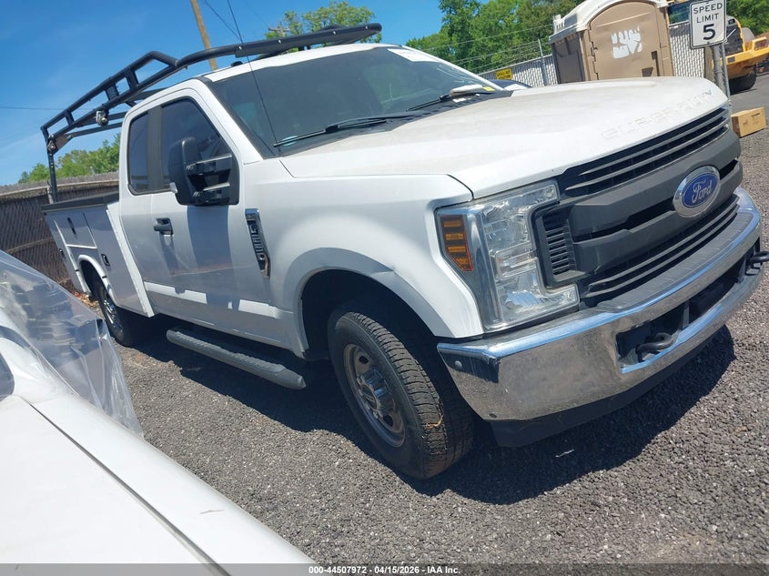 2019 FORD F-250 XL