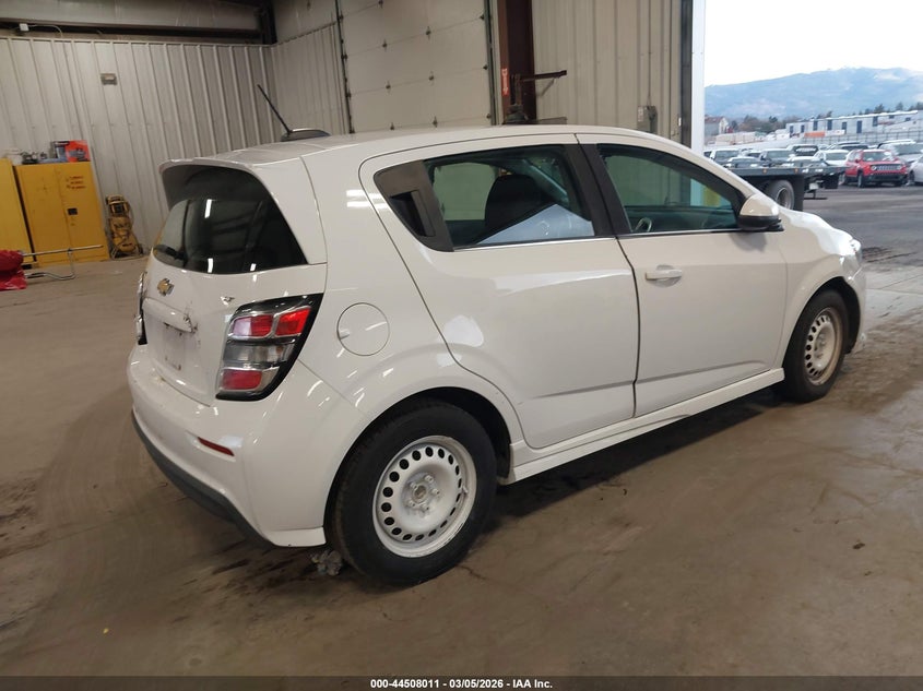 2017 Chevrolet Sonic Lt Auto