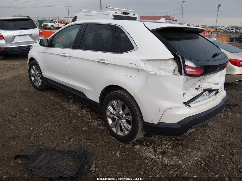 2020 Ford Edge Titanium