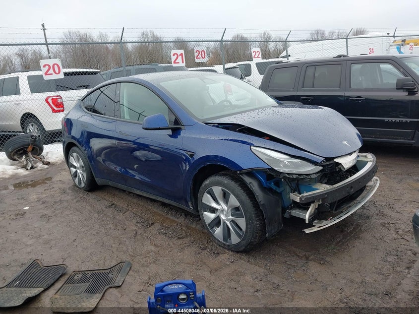 2024 Tesla Model Y Long Range Single Motor Rear-Wheel Drive/Rwd