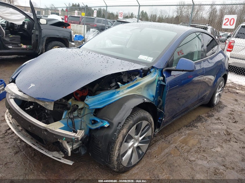 2024 Tesla Model Y Long Range Single Motor Rear-Wheel Drive/Rwd