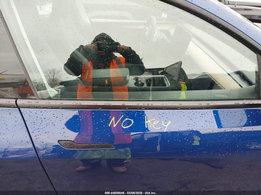 2024 Tesla Model Y Long Range Single Motor Rear-Wheel Drive/Rwd