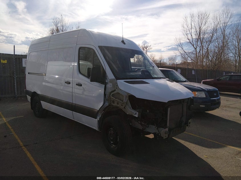 2025 Mercedes-Benz Sprinter 2500 Standard Roof 4-Cyl Diesel