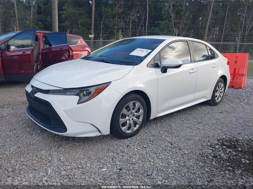 VIN JTDEPRAE9LJ007415 2020 TOYOTA COROLLA LE
