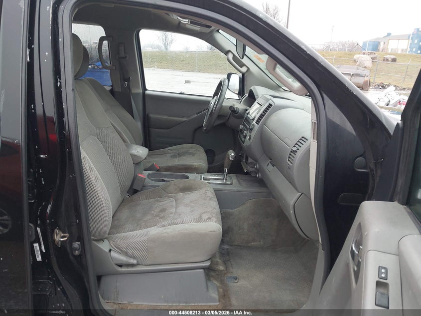 2015 Nissan Frontier Pro-4X/S/Sl/Sv