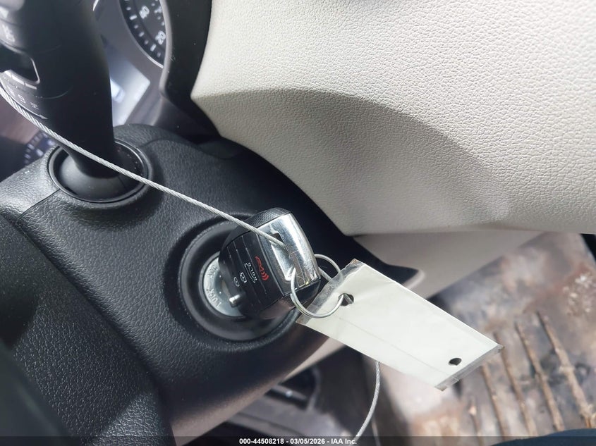 VIN 5XYPGDA33LG660252 2020 KIA SORENTO 2.4L LX
