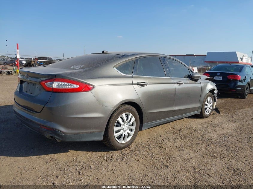 2013 Ford Fusion S