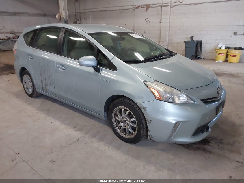 2013 Toyota Prius V Three