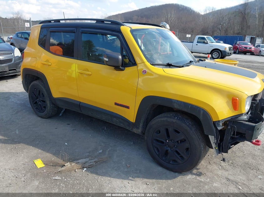 2018 JEEP RENEGADE TRAILHAWK 4X4