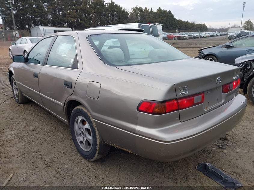 1999 Toyota Camry Le
