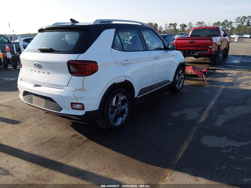 2022 Hyundai Venue Limited