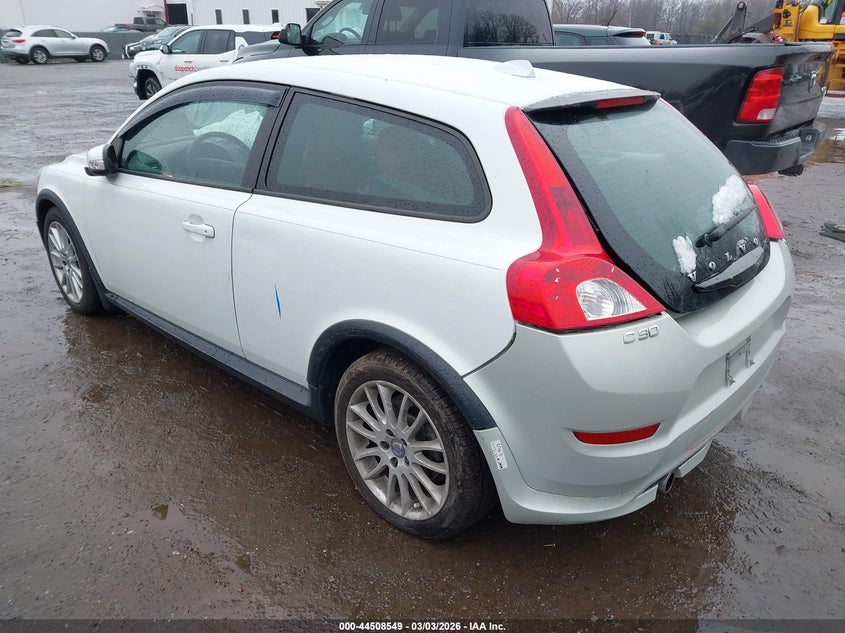 2012 Volvo C30 T5/T5 Platinum/T5 Premier Plus/T5 R-Design/T5 R-Design Platinum/T5 R-Design Premier Plus