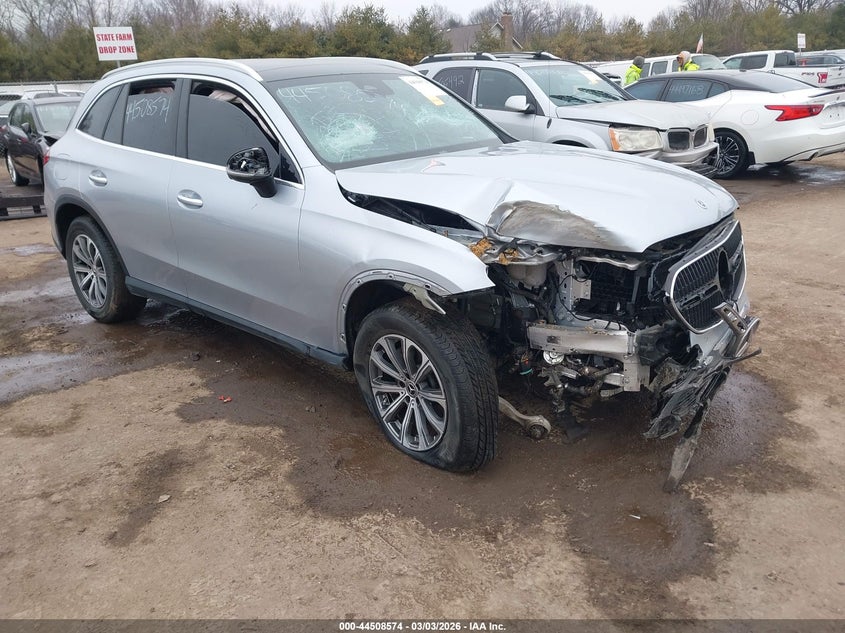 2023 Mercedes-Benz Glc 300 4Matic Suv