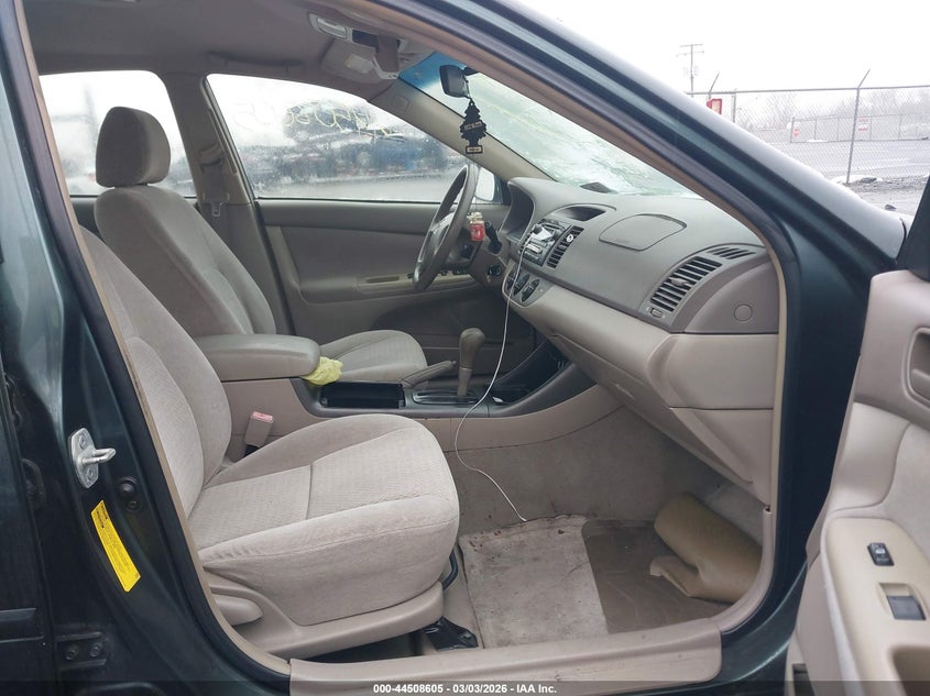 2003 Toyota Camry Le V6