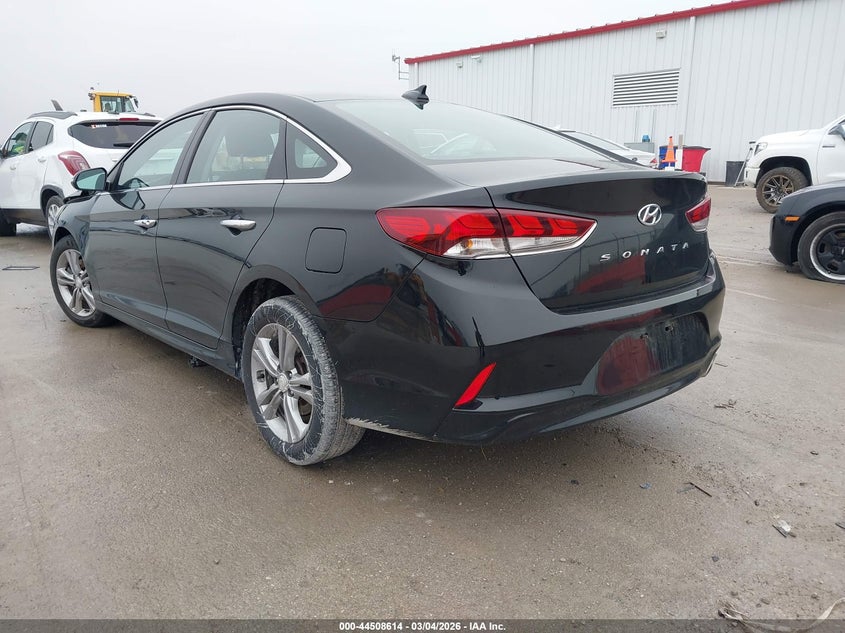 2018 HYUNDAI SONATA auction photo 3