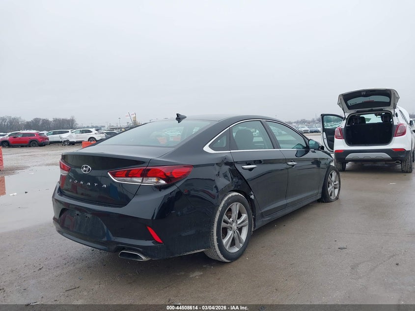 2018 HYUNDAI SONATA auction photo 4
