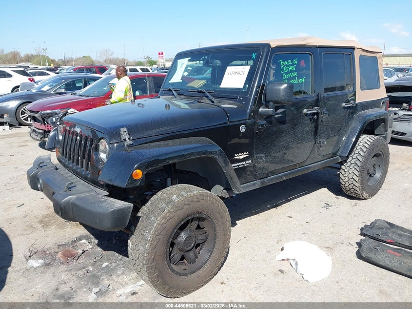 2013 Jeep Wrangler Unlimited Sahara