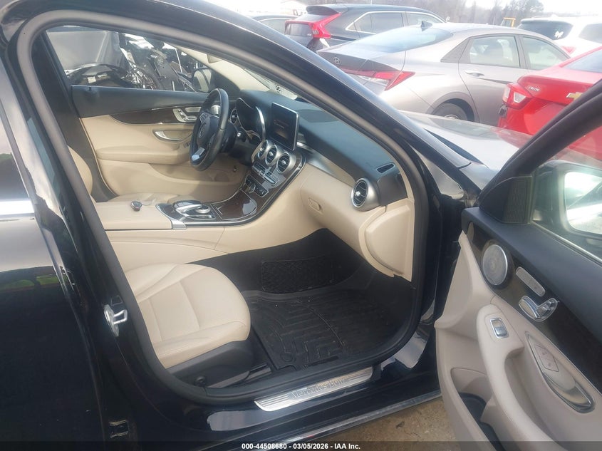 2016 Mercedes-Benz C 300 4Matic