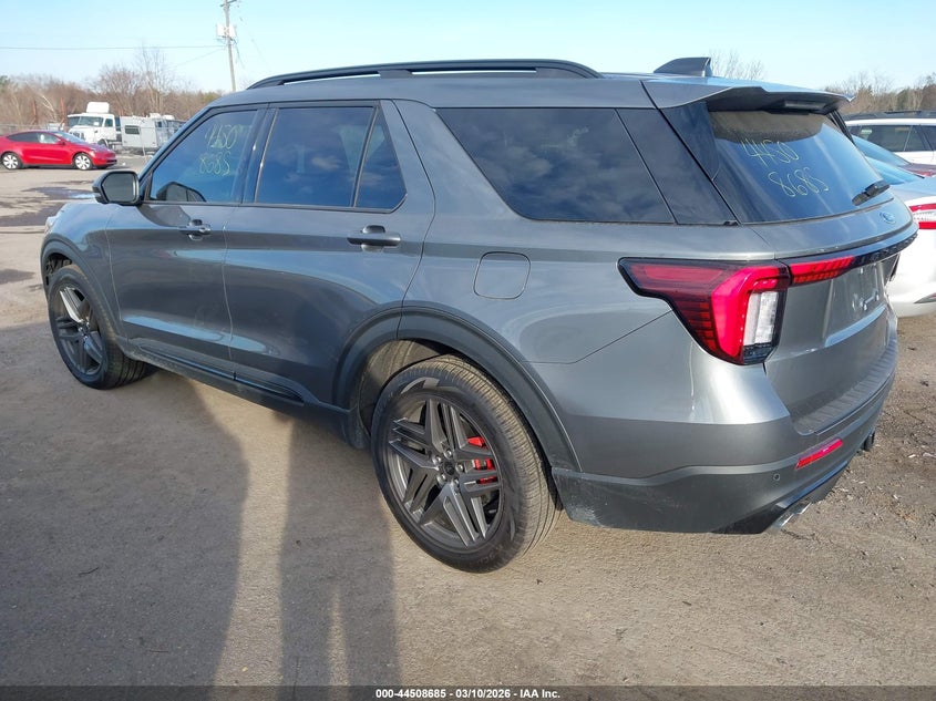 2025 Ford Explorer St