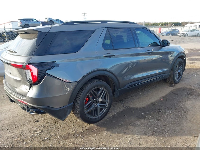 2025 Ford Explorer St