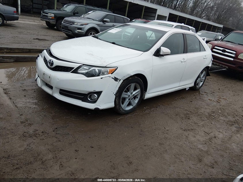2012 TOYOTA CAMRY auction photo 2