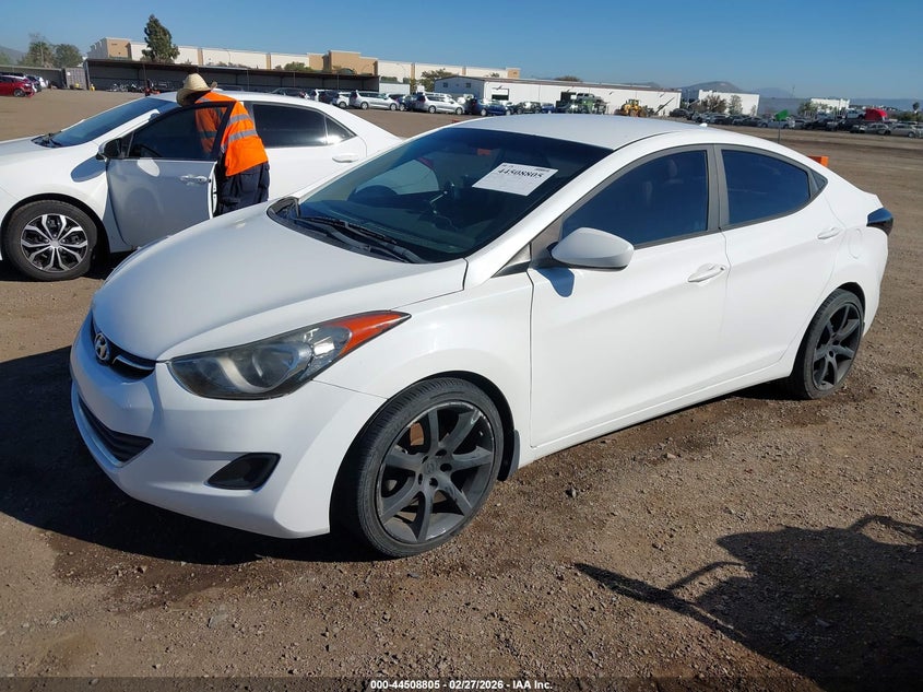 2013 Hyundai Elantra Gls
