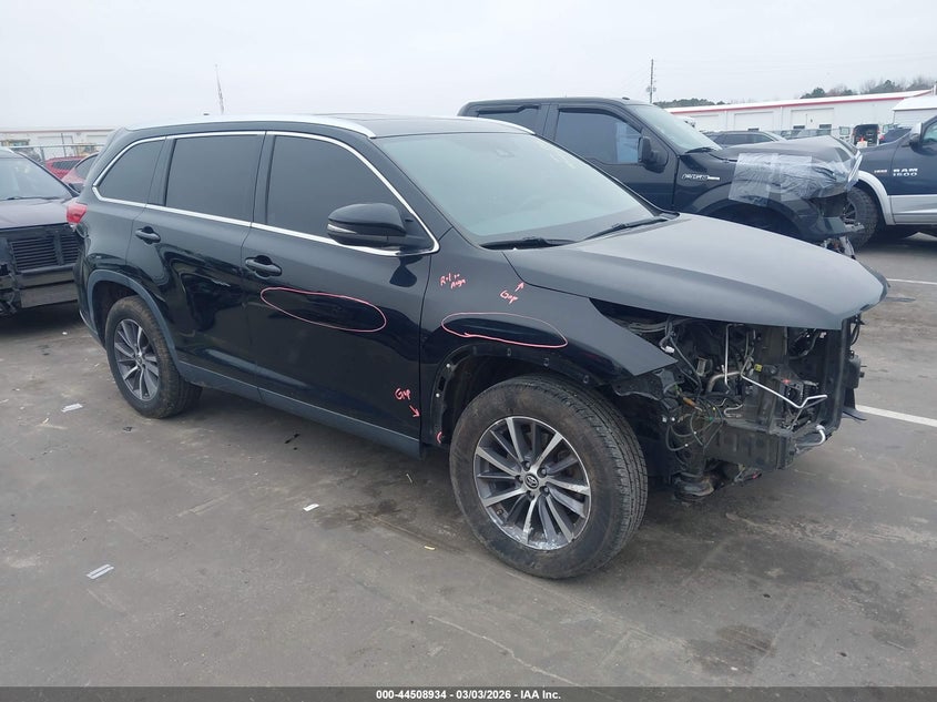 2019 Toyota Highlander Xle