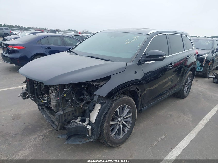 2019 Toyota Highlander Xle