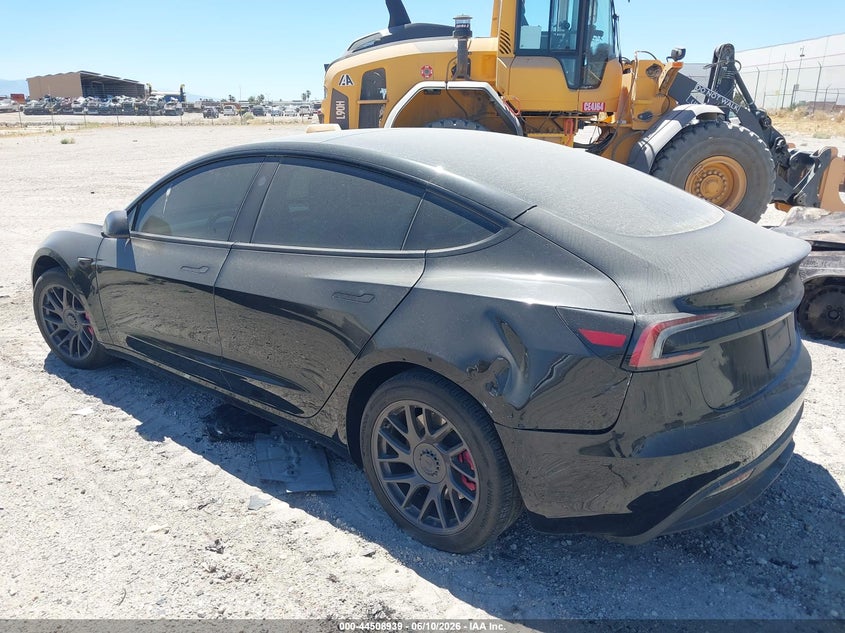 Vin: 5yj3e1ea5sf040942, lot: 45005695, tesla model 3 20253