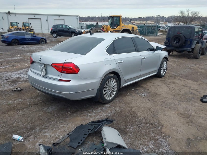 2016 Volkswagen Passat 1.8T Se