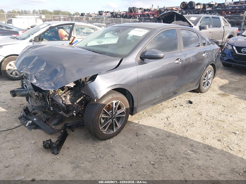2024 Kia Forte Lxs 3KPF24AD5RE794611 photo 1