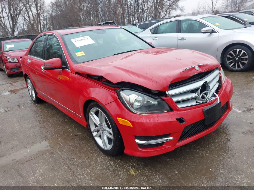 2013 Mercedes-Benz C 300 Sport 4Matic